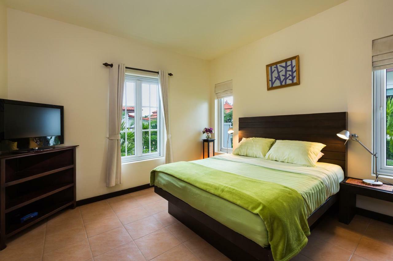 Villa Bougainvillea Hua Hin Exterior photo